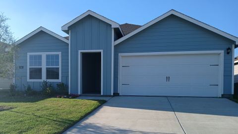 308 Whispering Pine Drive, Royse City