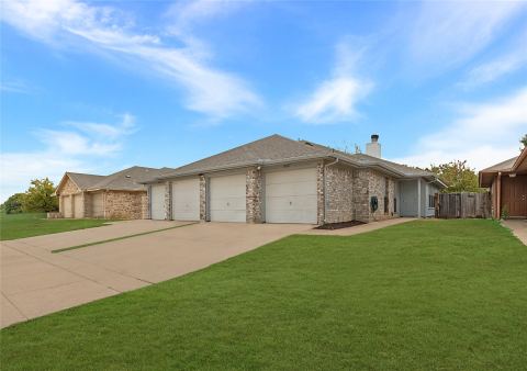 8507 Gatlinburg Drive, Fort Worth, TX 76123 — photo 2