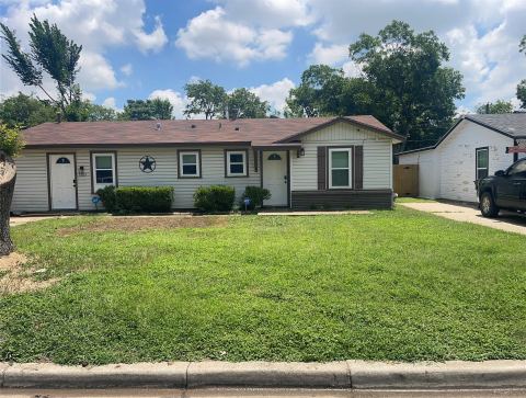 1307 Hadley Drive, Arlington