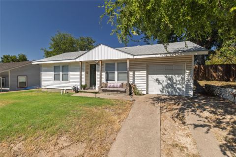 1209 Grace Street, Weatherford, TX 76086 — photo 2