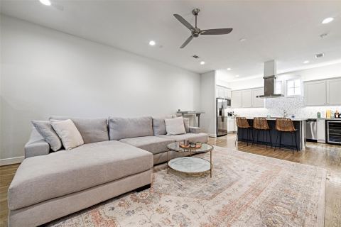 5089 Gaston Avenue 1002, Dallas, TX 75214 — photo 3