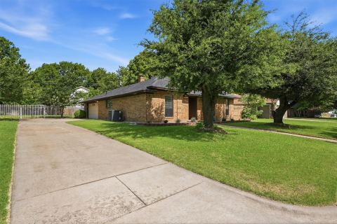 3110 Normandy Drive, Sherman, TX 75090 — photo 2