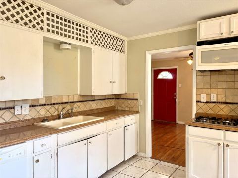 2225 N Shannon Street, Sherman, TX 75092 — photo 3