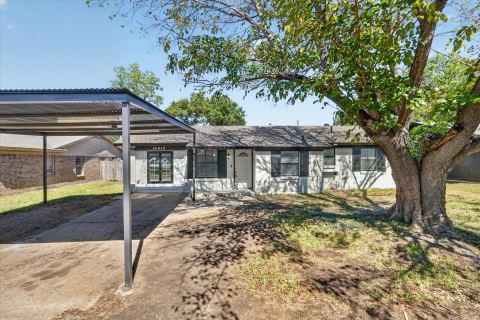 14910 Marsha Drive, Balch Springs, TX 75180 — photo 2
