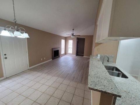 2418 Sherry Street, Arlington, TX 76014 — photo 3