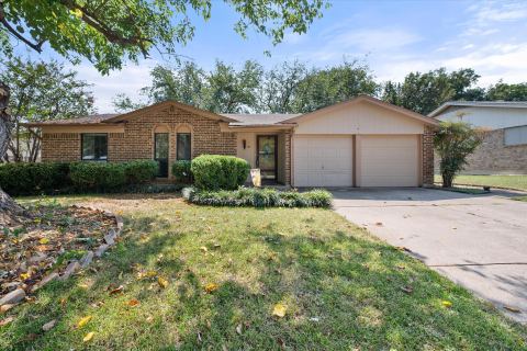 823 Quail Terrace, Mansfield, TX 76063 — photo 3