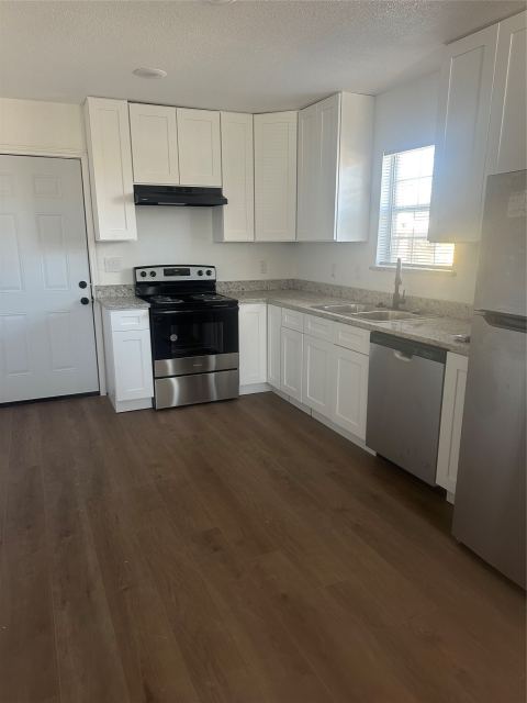 1802 Up The Grove Street, Greenville, TX 75401 — photo 2