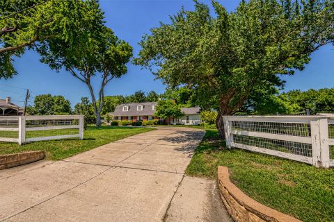 9310 Merritt Road, Rowlett