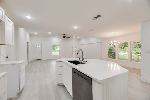 302 Newsom Road, Mesquite