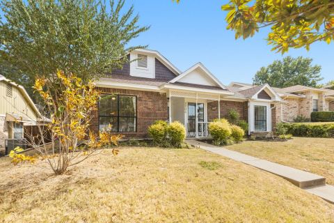 2706 Collins Boulevard, Garland, TX 75044 — photo 2