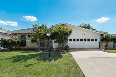 2002 Rose Hill Road, Carrollton