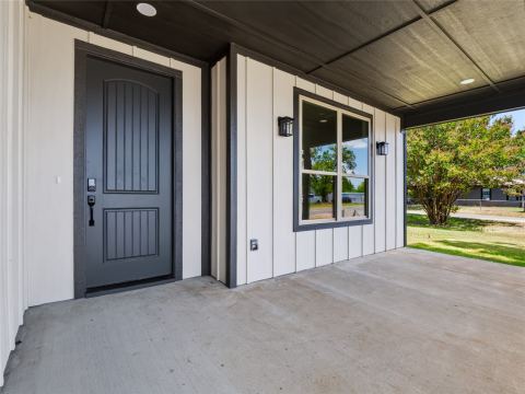 52 Graves Circle, Pottsboro, TX 75076 — photo 2