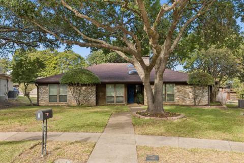 5 Shannon Court, Richardson, TX 75082 — photo 2