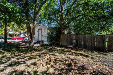 817 S Main Street, Farmersville, TX 75442 — photo 2