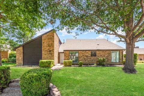 1304 Ursula Court, Plano