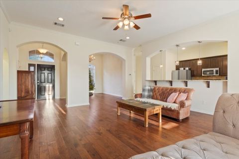 900 Queen Elizabeth Drive, Waco, TX 76657 — photo 3