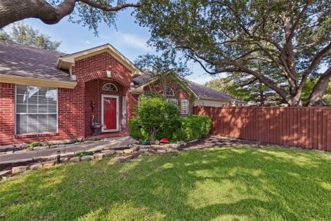 6800 Forest Hills Drive, Plano, TX 75023 — photo 2