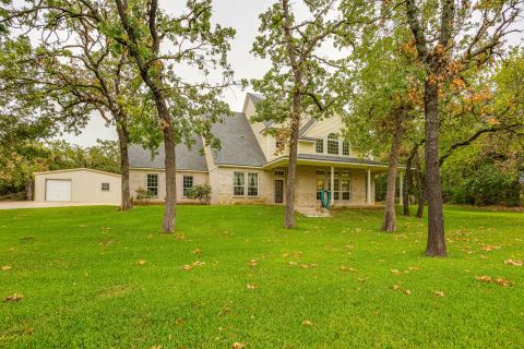 263 Oak Creek Circle, Springtown, TX 76082 — photo 2