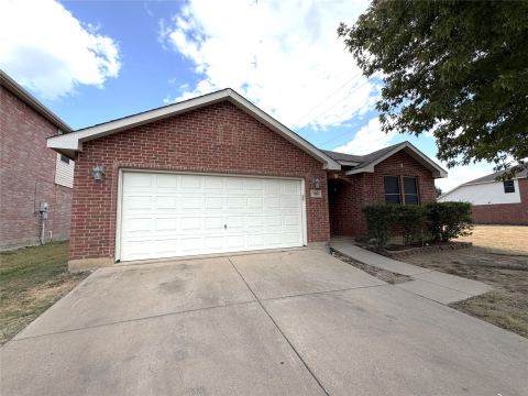 7536 Almondale Drive, Fort Worth, TX 76131 — photo 2