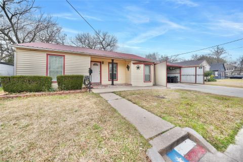 3906 Henderson Street, Greenville, TX 75401 — photo 2