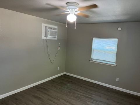 1513 Panhandle Street B, Denton, TX 76201 — photo 2