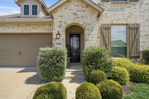 1704 Snowdrop Drive, Celina, TX 75078 — photo 3