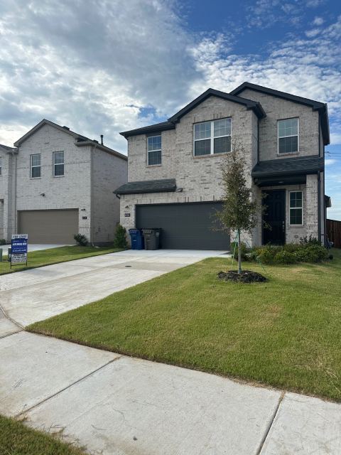 606 Aroco Bend, Princeton