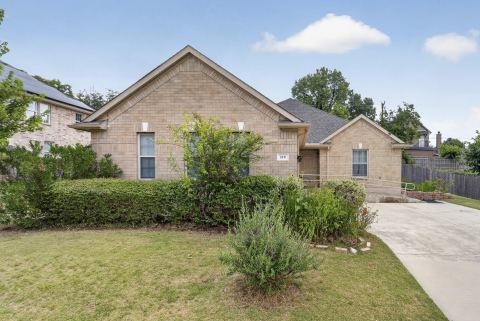 119 Matamoros Street, Grand Prairie, TX 75051 — photo 3