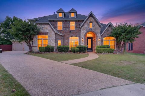 6001 Madeline Lane, Flower Mound