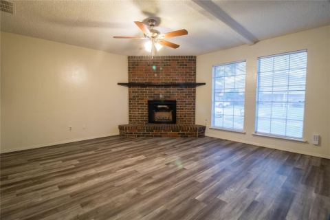 2203 Chase Court, Dalworthington Gardens, TX 76013 — photo 2