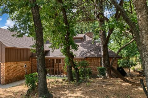 7432 Brentwood Stair Road, Fort Worth, TX 76112 — photo 3