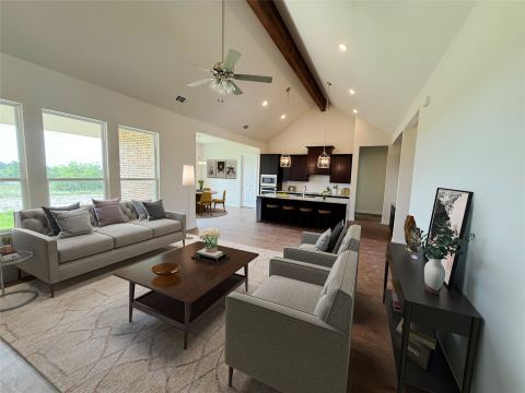208 Slimp Bluff, Azle, TX 76020 — photo 3