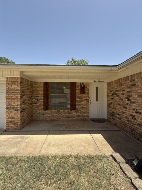 900 Prestwick Street, Bedford, TX 76022 — photo 2