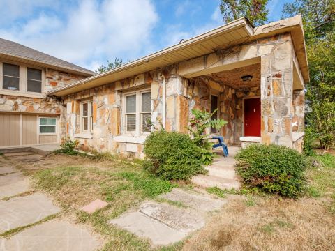 544 N Clinton Street, Stephenville, TX 76401 — photo 3