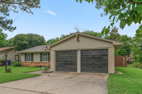 2308 Westwood Drive, Denton, TX 76205 — photo 2