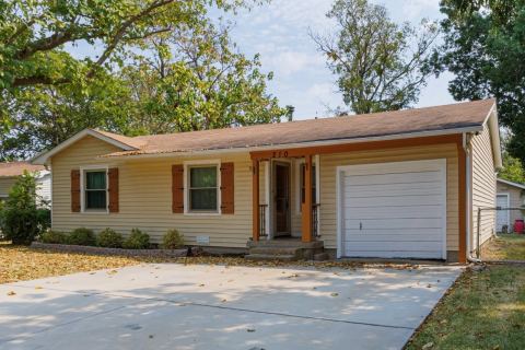 210 E Daugherty Drive, Garland, TX 75041 — photo 3