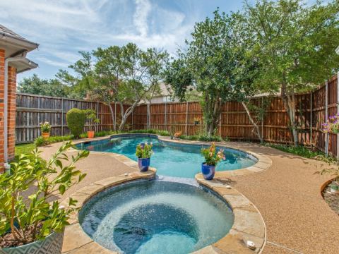 9502 Valley Lake Lane, Irving, TX 75063 — photo 2