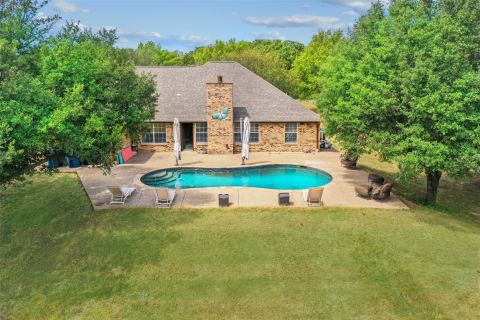 1570 Karen Drive, Argyle, TX 76226 — photo 3
