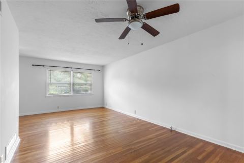 1015 W Sycamore Street, Sherman, TX 75092 — photo 2