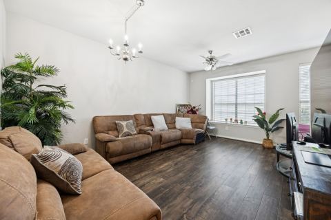 2564 Chambers Drive, Lewisville, TX 75067 — photo 2