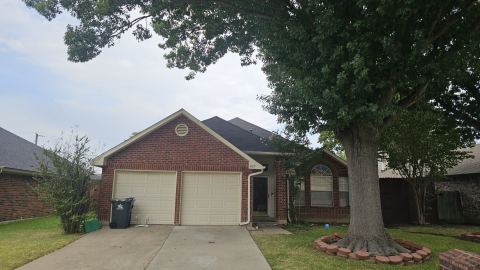 827 Quail Brook Drive, Arlington