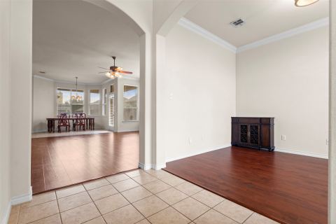 7428 Gairlock Drive, Fort Worth, TX 76179 — photo 2