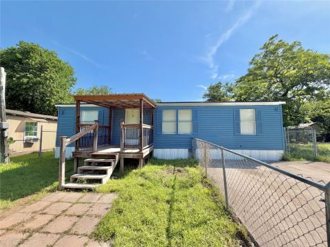 2022 Parrish Street, Waco, TX 76705 — photo 2