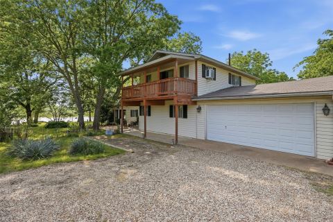 5106 Gibson Court, Granbury, TX 76049 — photo 3