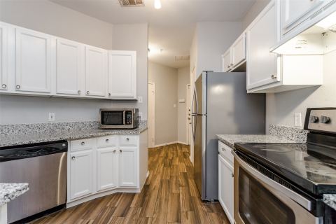 2825 Reagan Street, Dallas, TX 75219 — photo 3