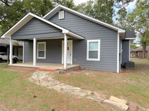 907 Davis Street S, Sulphur Springs, TX 75482 — photo 2