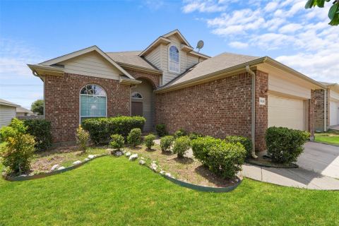 7420 Alverstone Drive, Fort Worth, TX 76120 — photo 3