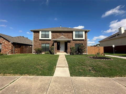 619 White Oak Street, Allen