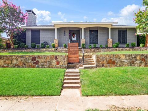 2922 Spring Brook Drive, Garland, TX 75044 — photo 2