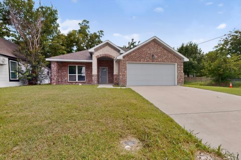 1615 Jones Street, Greenville, TX 75401 — photo 2